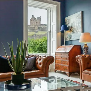 edinburgh-castle-suite-the-edinburgh-address.edinburghhotelsuk.org/